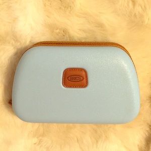 BRICs hard travel accessory case
